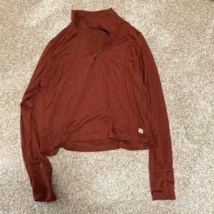 Vuori quarter zip